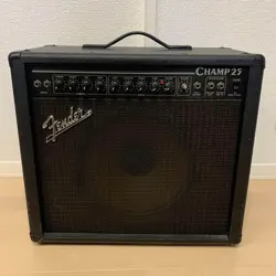 FENDER CHAMP 25 GUITAR TUBE AMP VINTAGE