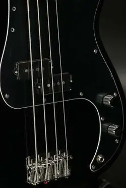 TRADITIONAL '70S PRECISION