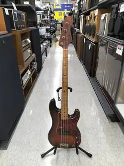 FENDER PRECISION BASS TYPE PRECISION BASS