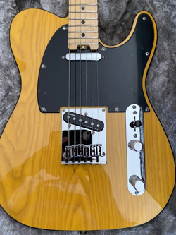 FENDER AMERICAN ELITE TELECASTER GUITAR