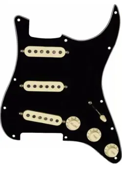 PICKGUARD~SSS~FENDER BOXED