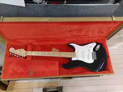 FENDER USA ERIC CLAPTON BLACKIE ELECTRIC GUITAR