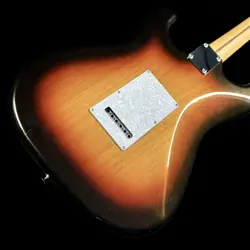 STRATCASTER METALLIC 3-COLOR