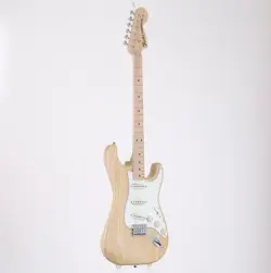 FENDER MADE IN JAPAN TRADITIONAL II 70S STRATOCASTER MAPLE FINGERBOARD NATURAL S