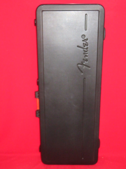 FENDER USA BLACK DELUXE STRATOCASTER OR TELECASTER HARDSHELL CASE