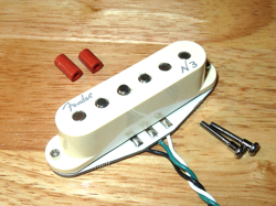 FENDER 2013 USA AGED WHITE N3 NOISELESS STRATOCASTER NECK PICKUP