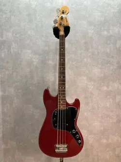 MADE BY FENDER MUSICMASTER BASS 1977-1978