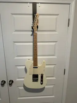 FENDER SQUIER AFFINITY