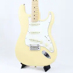 FENDER MADE IN JAPAN HYBRID II STRAT MN USED ALDER VINTAGE WHITE W/SOFT CASE