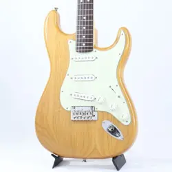 FENDER MADE IN JAPAN HYBRID II STRAT RW VINTAGE NATURAL ELECTRIC GUITAR