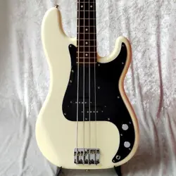 FENDER JAPANPB70-US