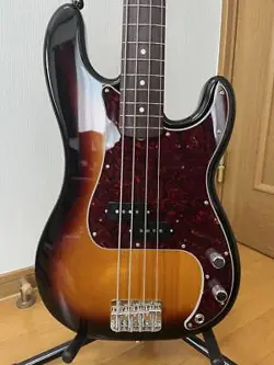 FENDER MADE IN JAPAN HERITAGE 60S P BASS SAFE PACKING!