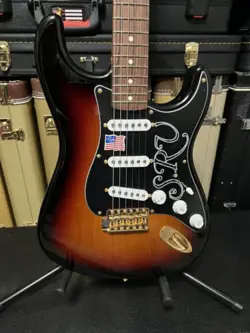 NEW FENDER STEVIE