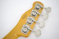 FENDER MODERN PLAYER TELECASTER BASS
