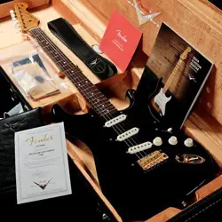 FENDER CUSTOM SHOP AMERICAN CUSTOM STRATOCASTER NOS BLACK