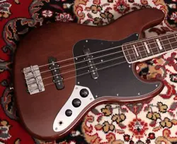 FENDER FSR TRADITIONAL II 70S JAZZ BASSFENDER SPECIAL RUN