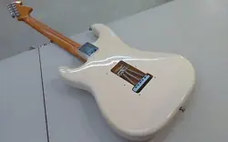 HENDRIX STRATOCASTER USED