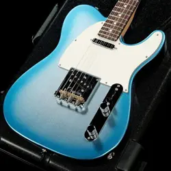 FENDER LTD SOWCASE