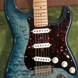 STRATOCASTER NOS CUSTOM