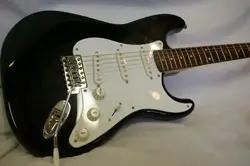 SQUIER BY FENDER AFFINITY STRATOCASTER TYPE ELECTRIC GUITAR