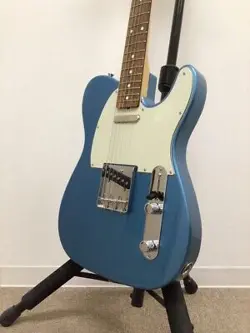 FENDER MADE IN JAPAN TRADITIONAL 60S TELECASTER LAKE PLACID BLUE - USED