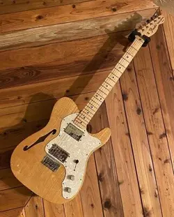 FENDER CLASSIC '72