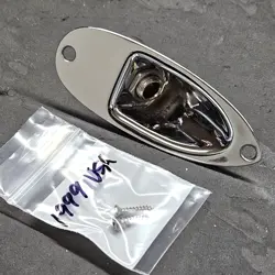 1999 FENDER USA STRAT OUTPUT JACK ASSEMBLY   SCREWS AMERICAN ELITE GUITAR