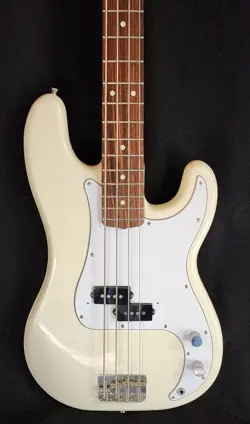 MIJ FENDER PRECISION