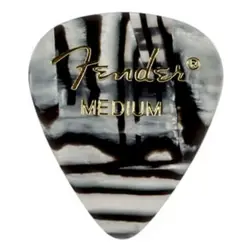 FENDER TEARDROP MEDIUM GUITAR PICK #05