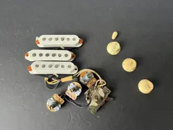 FENDER STRATOCASTER TEXAS SPECIAL PICKUPS - WIRING HARNESS