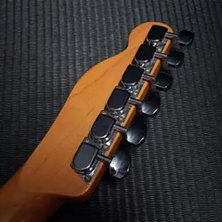 FENDER AMERICAN VINTAGE '72 TELECASTER THINLINE CANDY APPLE RED 2011 USED