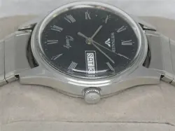 QUARTZ WRIST WATCH