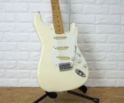 FENDER JAPAN ST54 STRATOCASTER VW