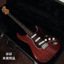 FENDER MODERN PLAYER STRATOCASTER