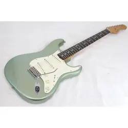 FENDER AMERICAN VINTAGE '62 STRATOCASTER 2001 ELECTRIC GUITAR W/ ORIGINAL HC