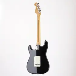 STRATOCASTER MODIFIED BLACK