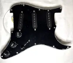 PICKGUARD PRE-WIRED FENDER