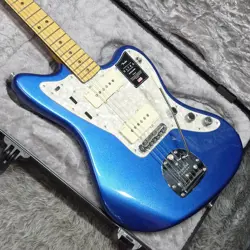 FENDER AMERICAN ULTRA JAZZMASTER MN COBRA BLUE