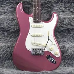 FENDER: CHAR STRATOCASTER CHAR BURGUNDY ELECTRIC GUITAR