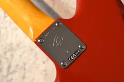 RED #V2448933 3.80KG