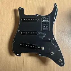 FENDER PICKGUARD PICKUP