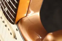 FENDER CLASSIC 60S STRATOCASTER BURGUNDY MIST METALLIC