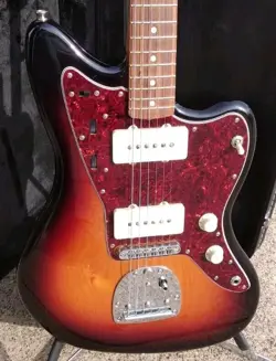 FENDER PLAYER II JAZZMASTER - 3-COLOR SUNBURST W/ROSEWOOD MIM