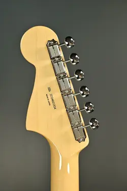 FENDER MADE IN JAPAN HERITAGE 60S JAZZMASTER WHITE BLONDE