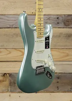 FENDER  AMERICAN PROFESSIONAL II STRATOCASTER ELECTRIC GUITAR MYSTIC SURF GREEN