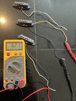 SPECIAL PICKUPS STRATOCASTER