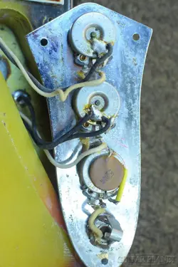 INSTRUMENTS FESTIVAL EXHIBIT