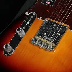 LEFT-HANDED 3CS/R 2023