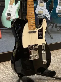 FENDER PLAYER II TELECASTER   MAPLE FINGERBOARD   BLACK