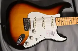FENDER MADE IN JAPAN TRADITIONAL 50S STRATOCASTER   2 COLOR SUNBURST 3.19KG